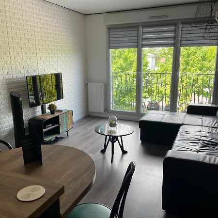 *Bailly-Disneyland* Apartment Cosy 3 Pers Bailly-Romainvilliers Exterior photo